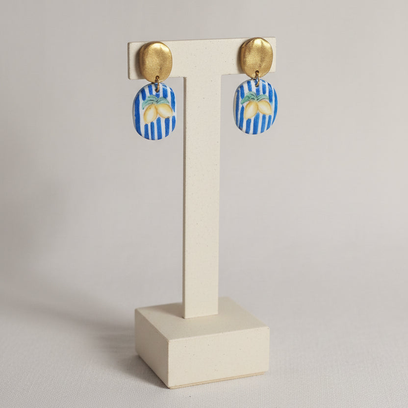 Boucles d'Oreilles Limoncello - Citron sur Fond Rayé Bleu | Argile polymère