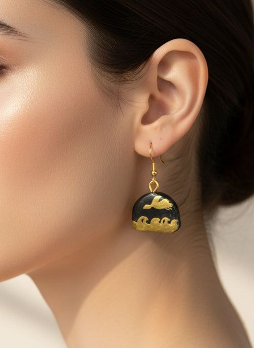 Boucles d’oreilles noirs chic bohème baroque or