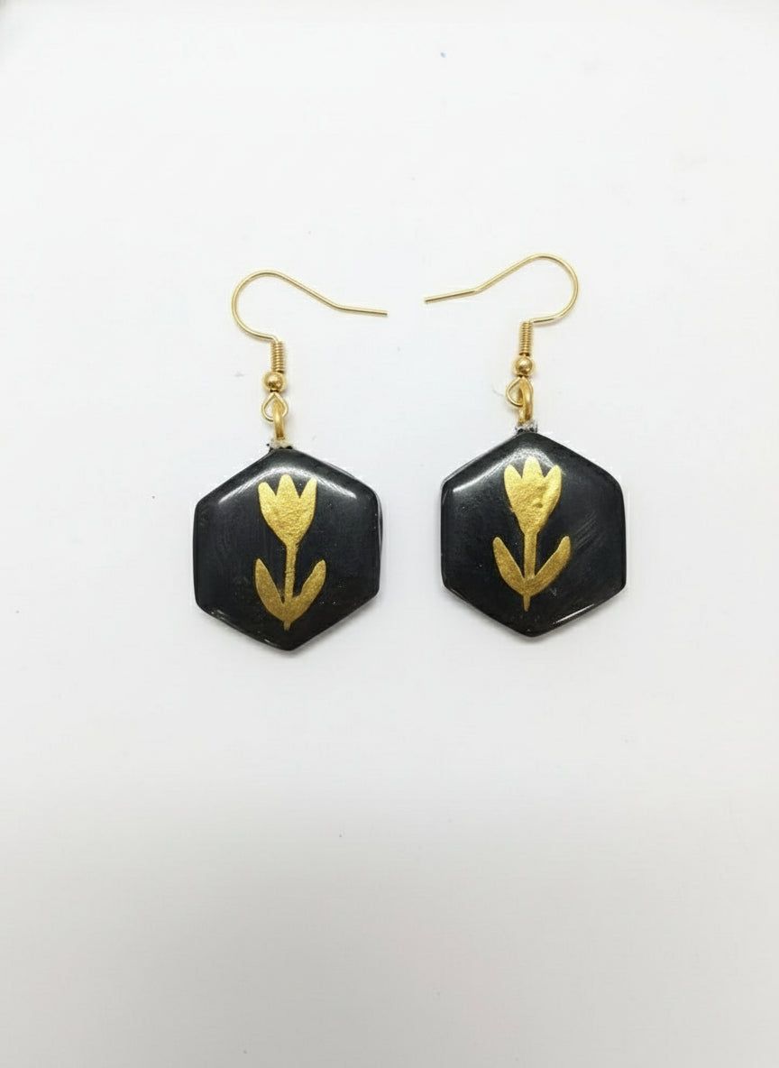 Boucles d’oreilles noirs chic bohème baroque or