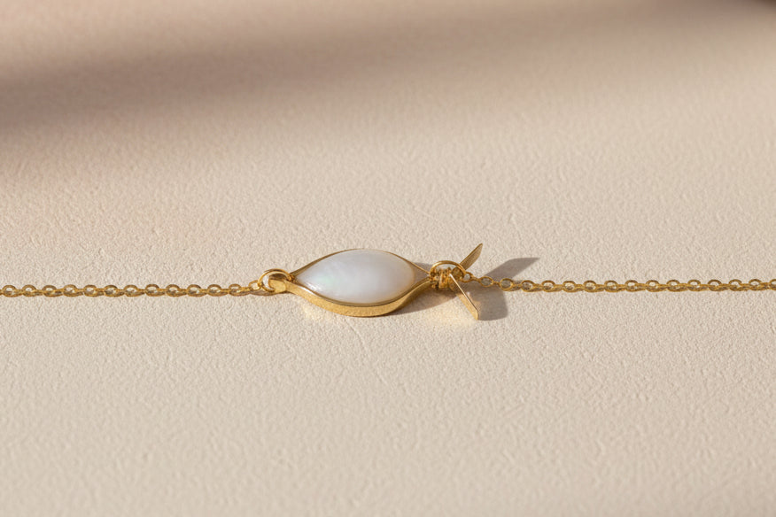Bracelet Fin Colorée – Laiton, perle en résine & Acier Inoxydable - Talis & co