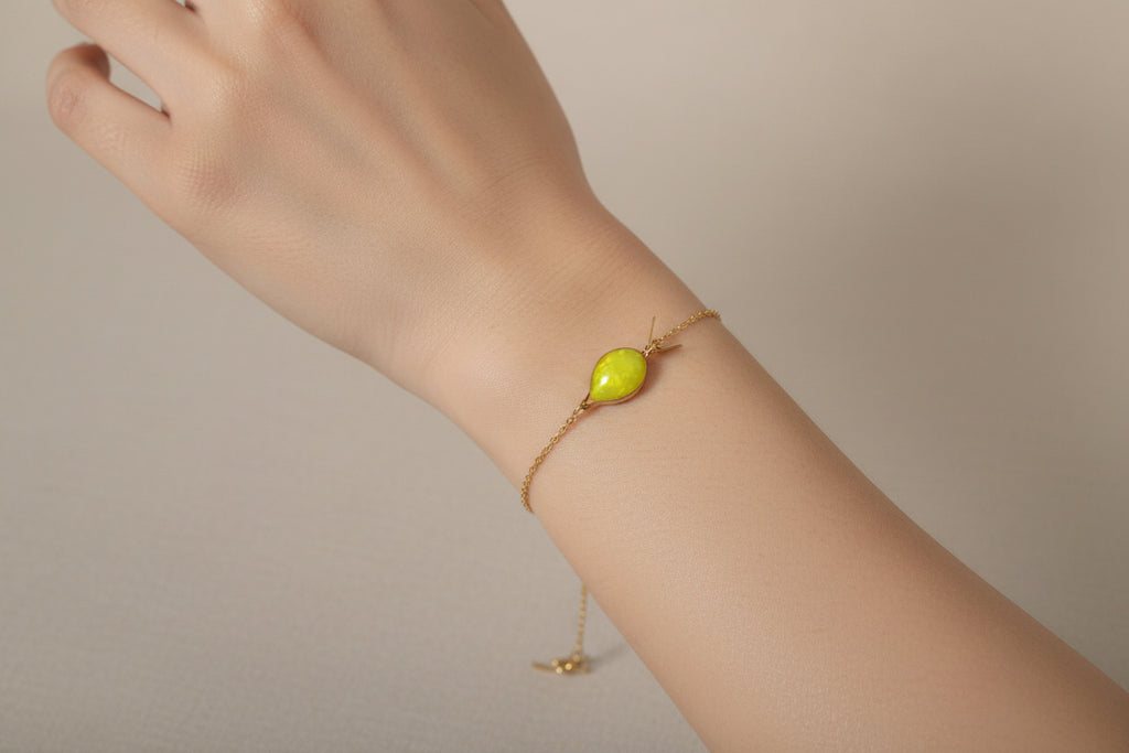 Bracelet Fin Colorée – Laiton, perle en résine & Acier Inoxydable - Talis & co