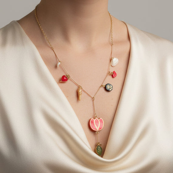 Collier "Lariat" Bohème Chic – Acier Inoxydable, Argile et Coquillages