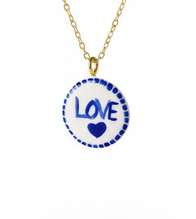 Pendentif bleu et blanc LOVE Talis&co | Argile polymère 