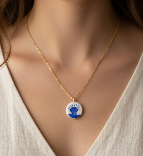 Pendentif bleu et blanc coquillage Talis&co | Argile polymère