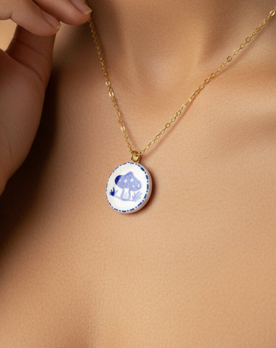Pendentif bleu champignon Talis&co | Argile polymère - Talis & co