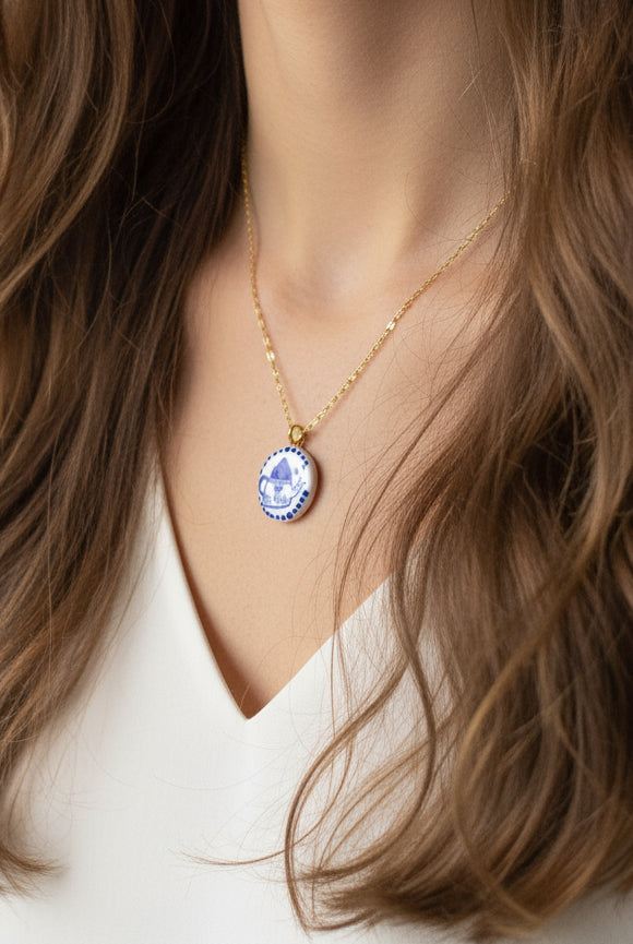 Pendentif bleu théière Talis&co | argile polymère - undefined