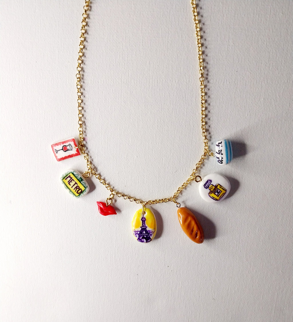 Collier à breloques inspiration voyage à PARIS Talis&co