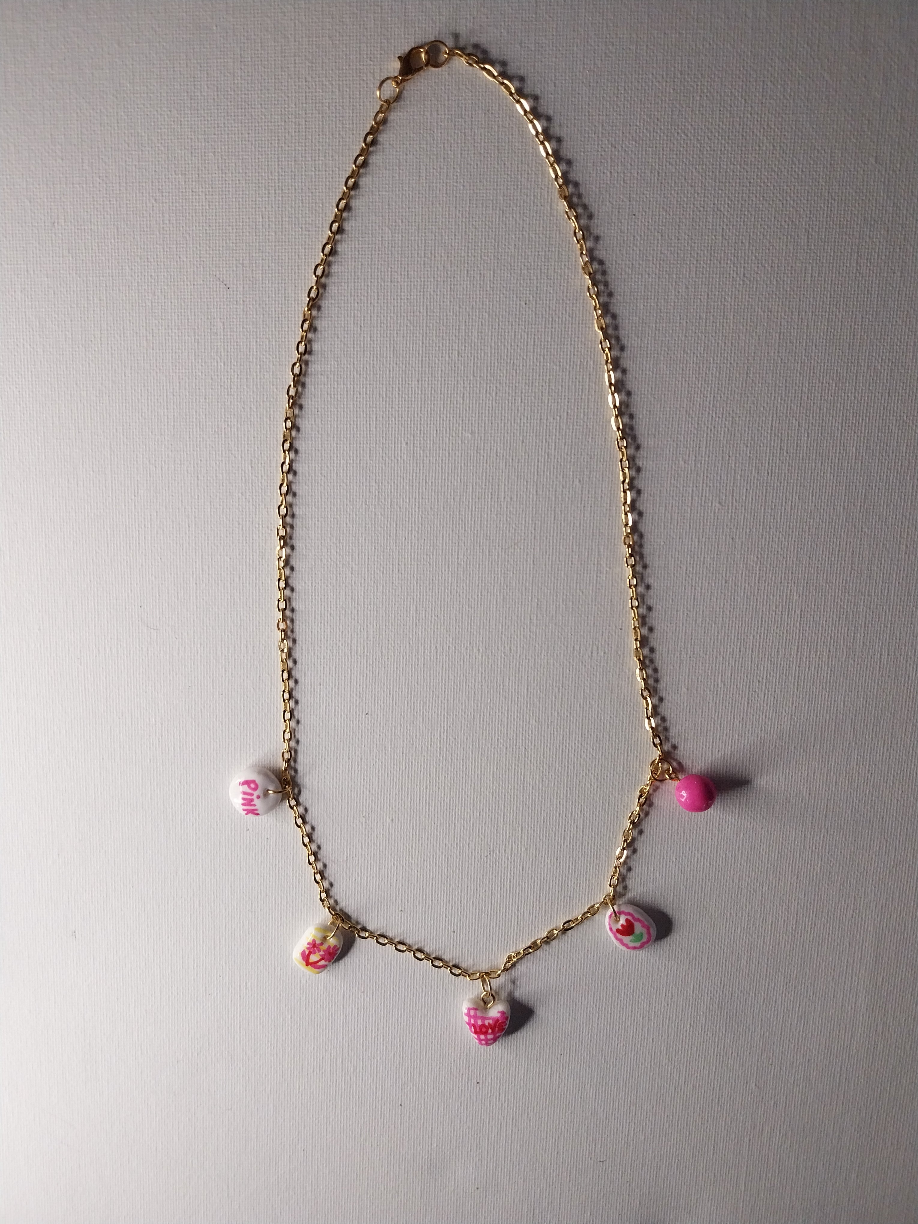 Collier à breloques roses Talis&co