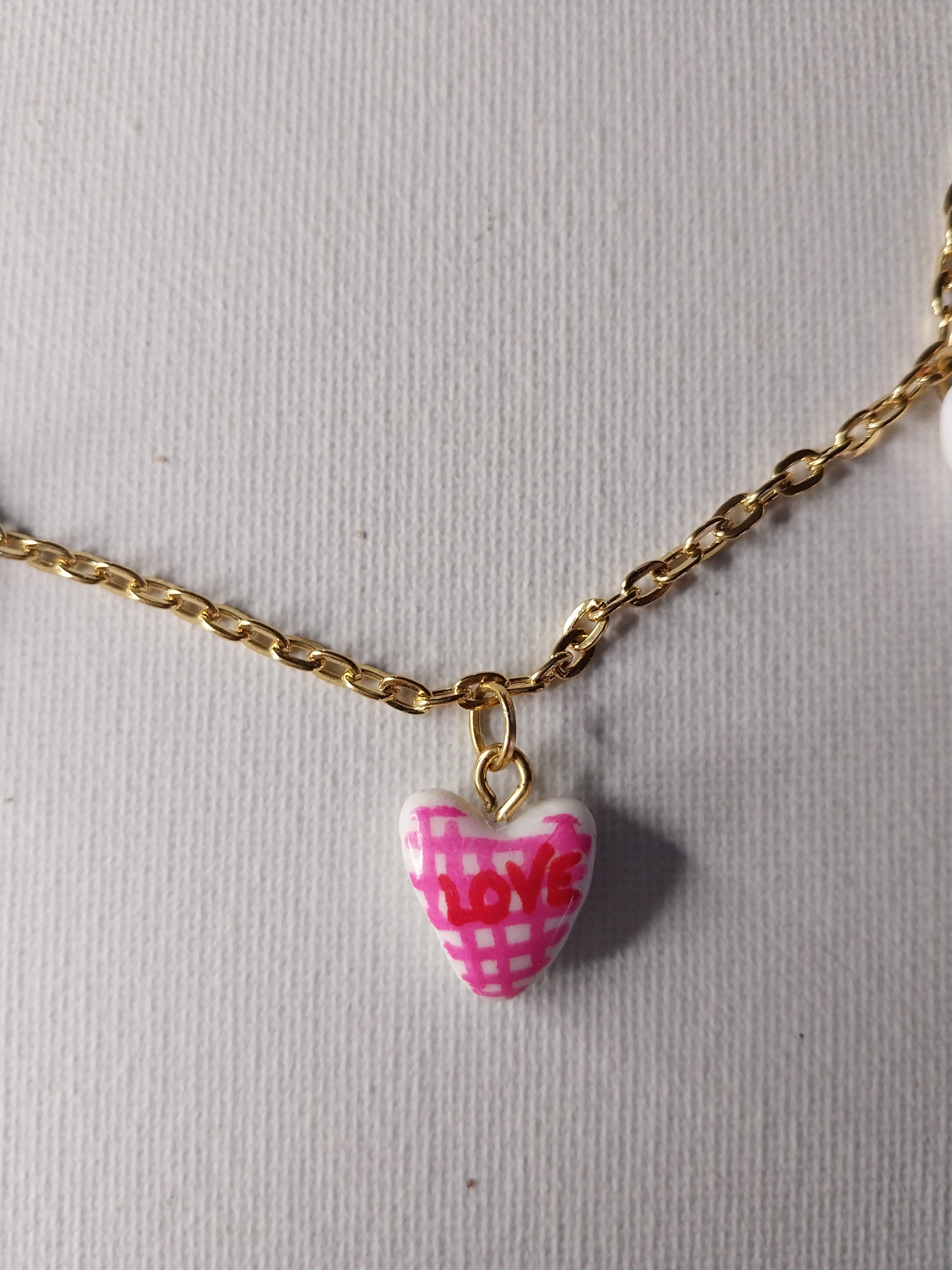 Collier à breloques roses Talis&co