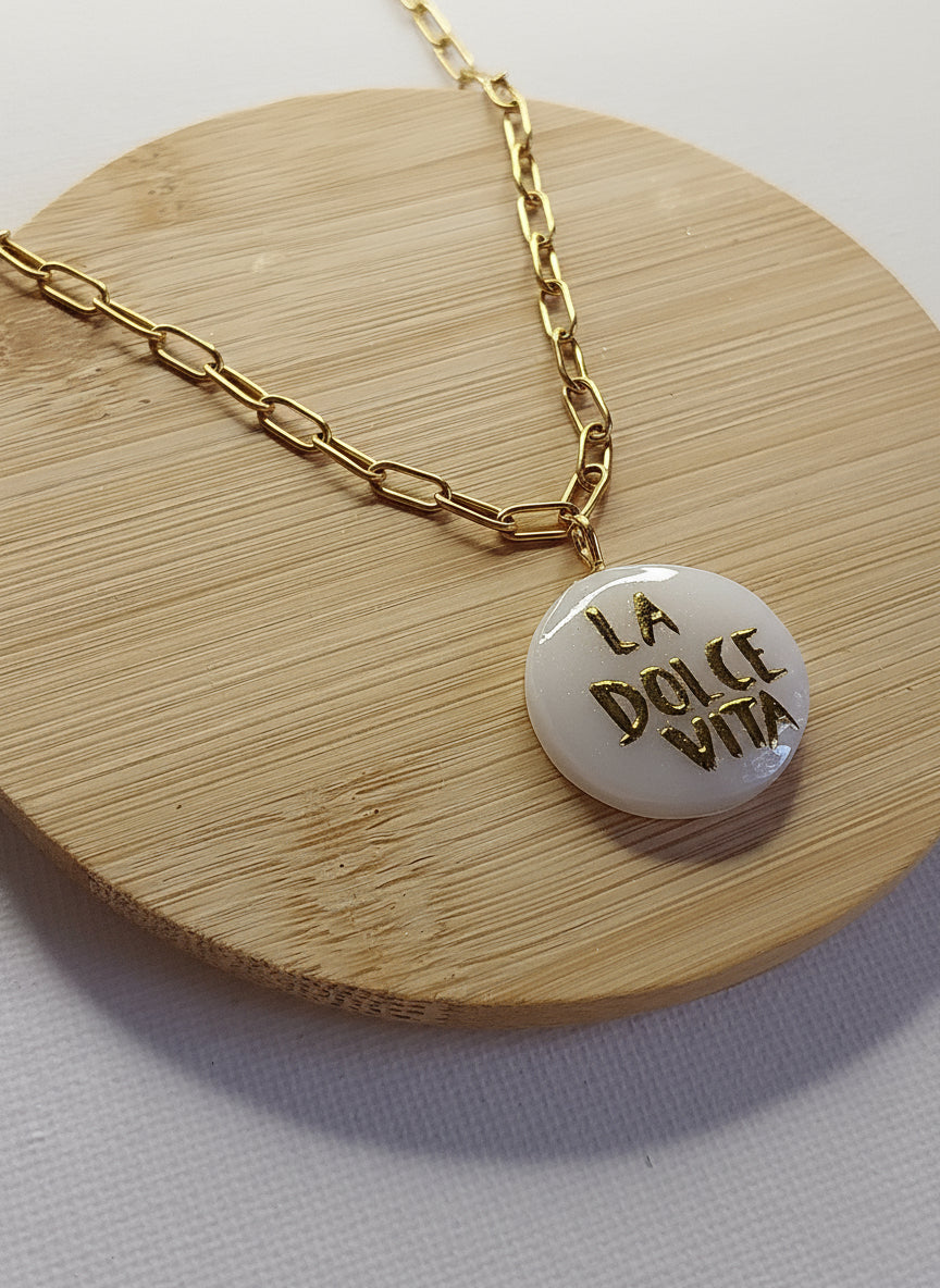 Pendentif "La Dolce Vita" doré Talis&co