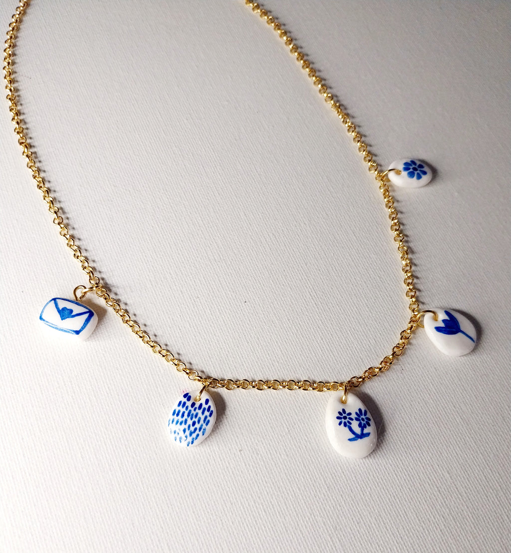 Collier à breloques bleues Talis&co