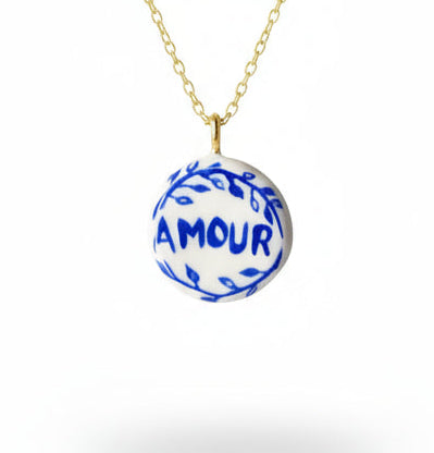 Pendentif bleu et blanc Amour Talis&co | Argile polymère 