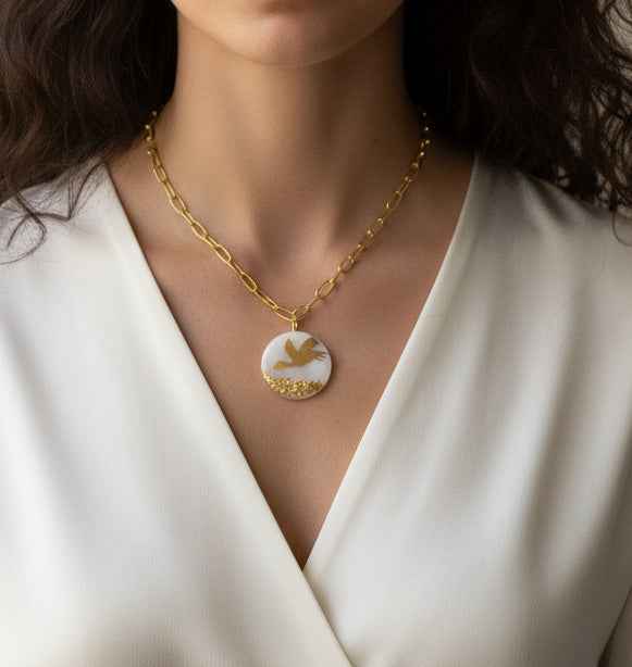 Pendentif doré colombe Talis&co - argile polymère 