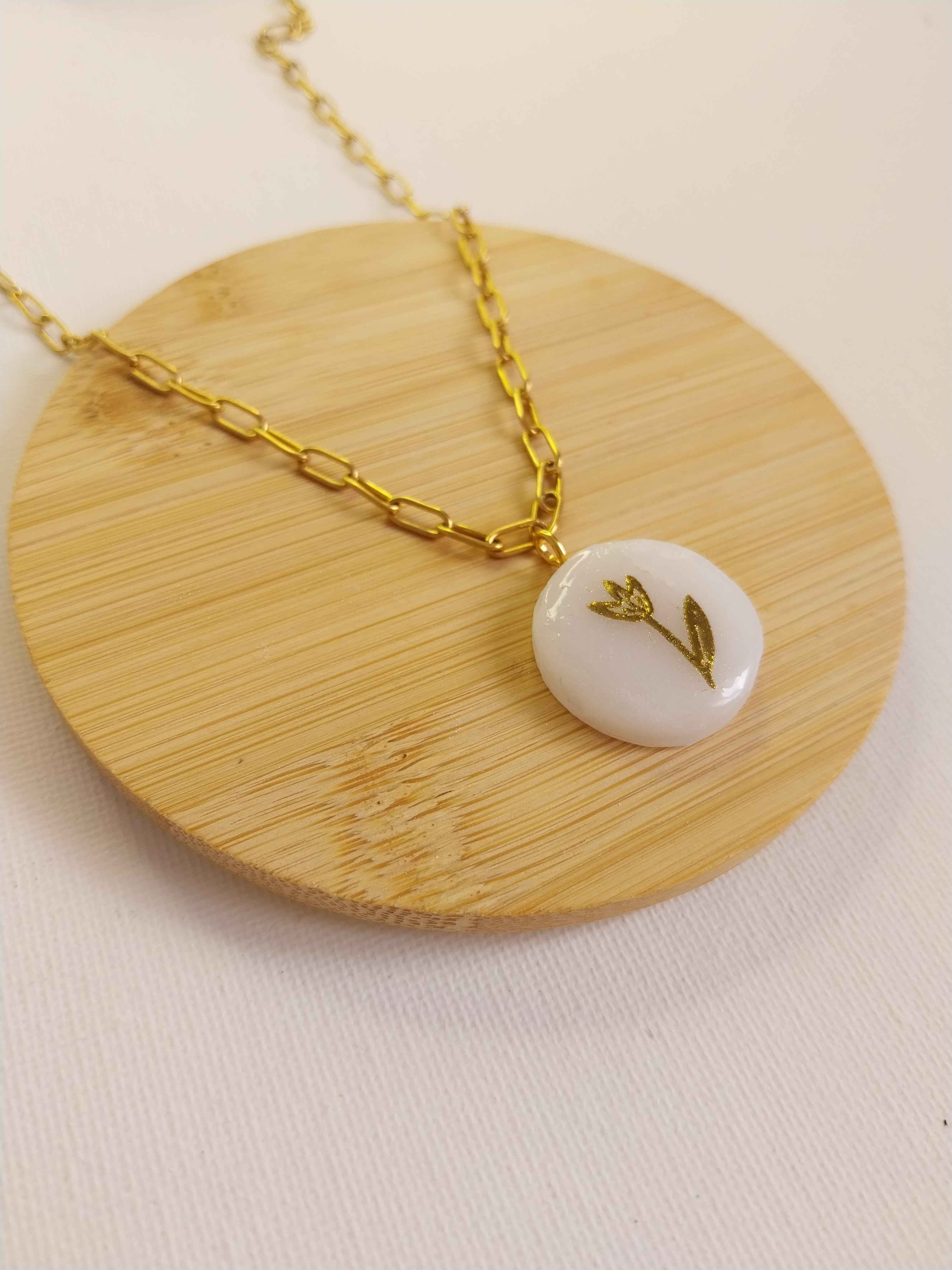 Pendentif fleur dorée Talis&co