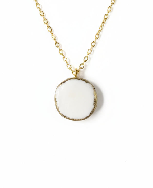 Pendentif rond motif léopard doré Talis&co