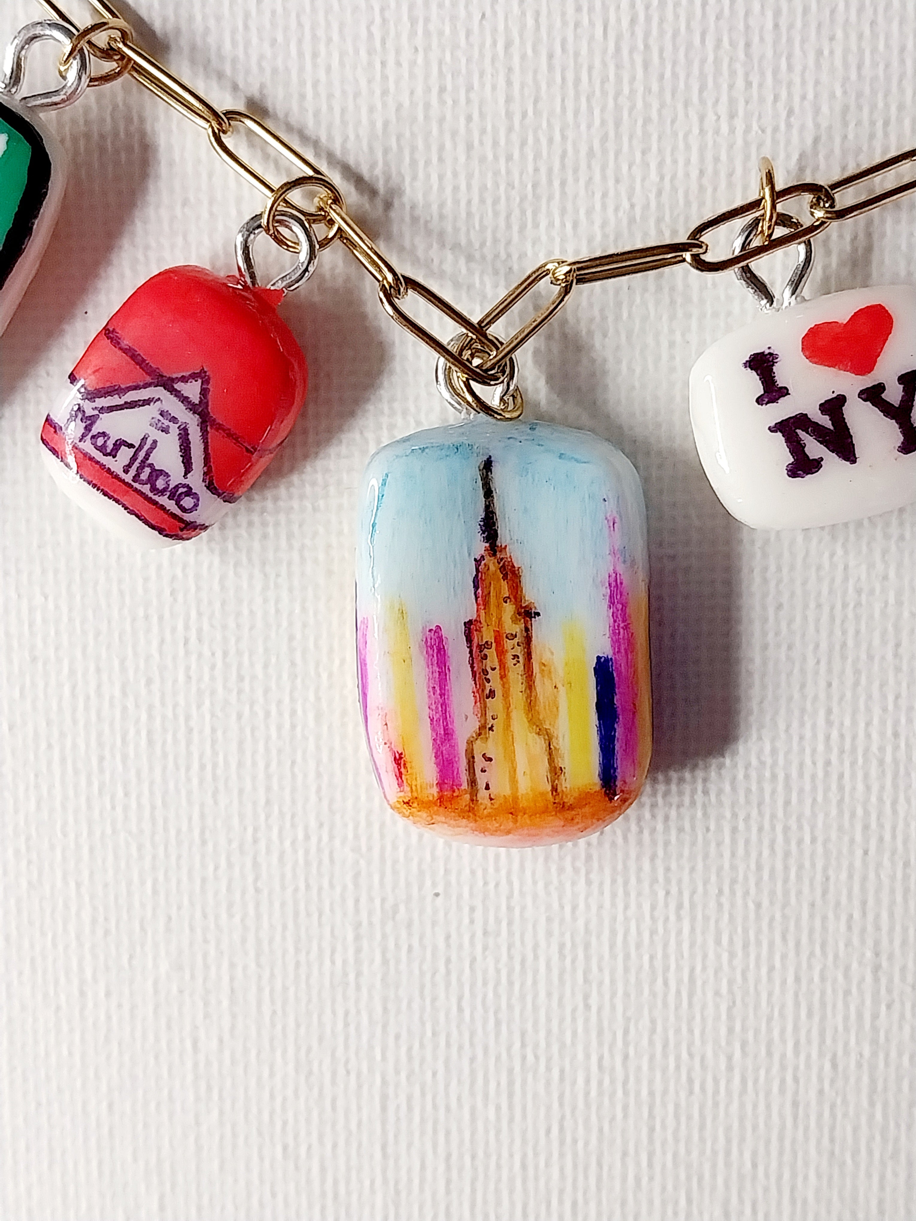 Collier à breloques inspiration voyage à NEW YORK Talis&co